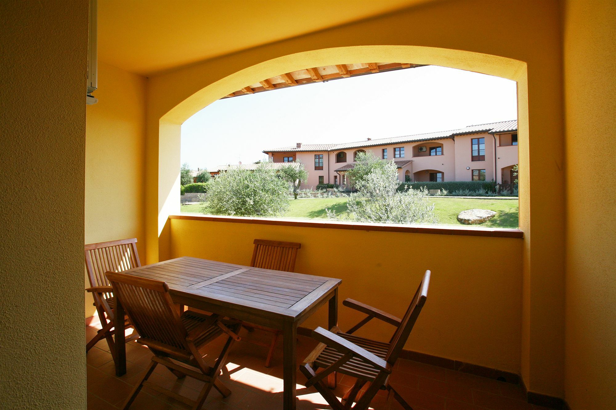 Апартаменты Borgo Etrusco S.P.A. Скарлино Экстерьер фото